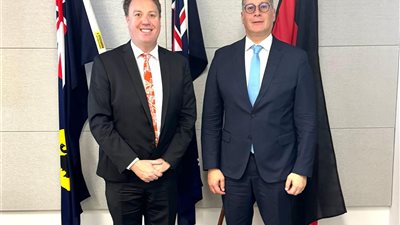 بهدف جذب الاستثمارات بالتعدين ..وزير البترول يبدأ زيارة رسمية إلى بيرث الأسترا