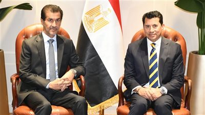 وزير الشباب والرياضة يستقبل سفير دولة قطر لبحث التعاون المشترك