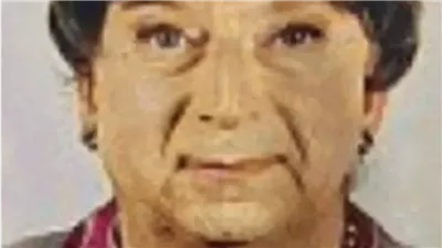 إيطالي يحنط جثة والدته لسنوات ويتنكر في شكلها.. ما القصة؟