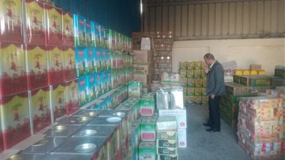 حماية المستهلك بالبحيرة تتصدى لبيع المنتجات الفاسدة التي تهدد صحة المواطنين