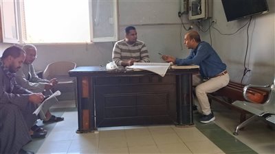 جولة ميدانية لرئيس مركز نقادة بقنا تكشف غياب 22 طبيًا بالمستشفى المركزي