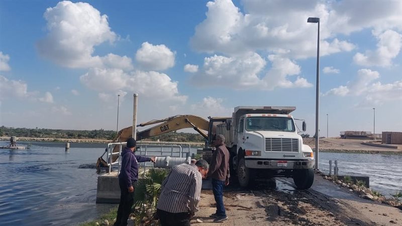 جانب من أعمال التطهير