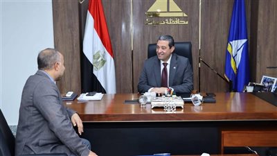 محافظ دمياط يلتقي مدير عام هيئة البريد الجديد لبحث توسعات المنظومة 