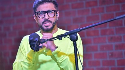 أيمن أشرف: فايلر مدرب متكامل.. وابتعاده عن أسرته أنهى شغفه في الأهلي 