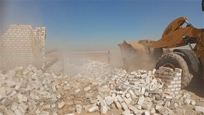 محافظ أسيوط: استرداد 72 فدان و940 متر مربع من أملاك الدولة خلال إزالة 32 حالة 