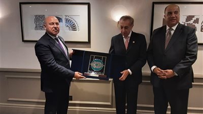 محمد مصيلحي من لندن: رئيس منظمة فوناسبا أبدى استعداده لدعم الموانئ المصرية