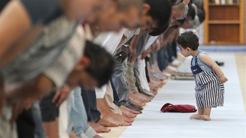 اصطحاب الأطفال لصلاة