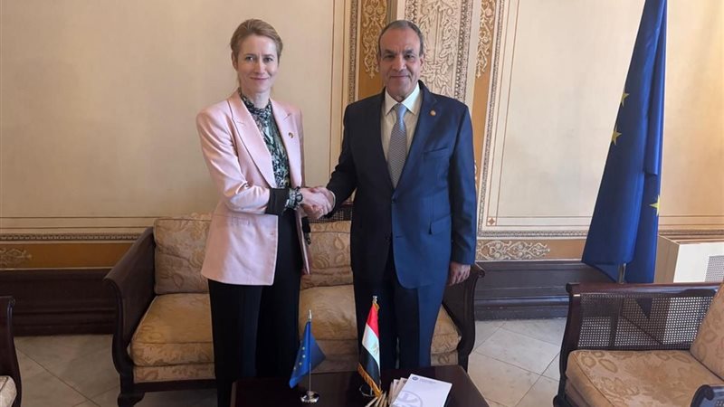 عبد العاطي وكالاس