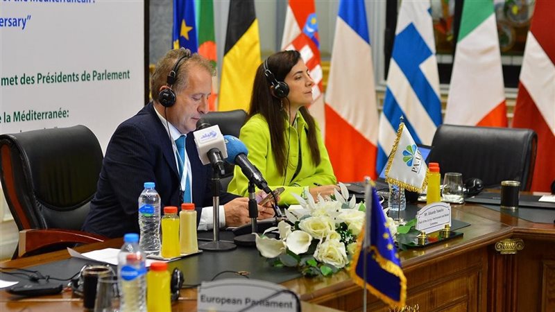 جانب من الاجتماع