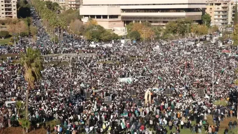 احتفالات حمص بذكرى