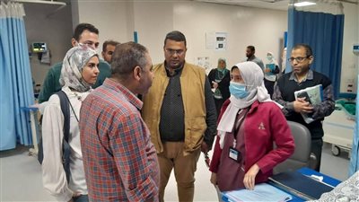 وكيل صحة أسيوط يقود حملة مفاجئة لتقييم مستشفى منفلوط المركزي