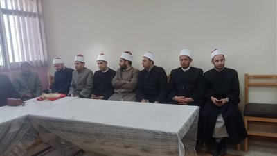 صحة السويس تنظم ندوة للتوعية عن مقاومة الميكروبات والإفراط في استخدام المضادات