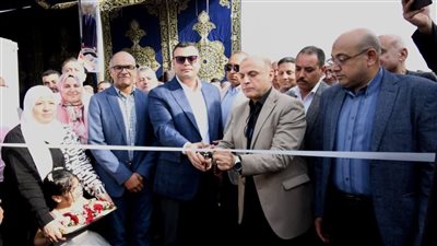 وزير الإسكان ومحافظ كفر الشيخ يفتتحان محطة مياة شرب دقميرة