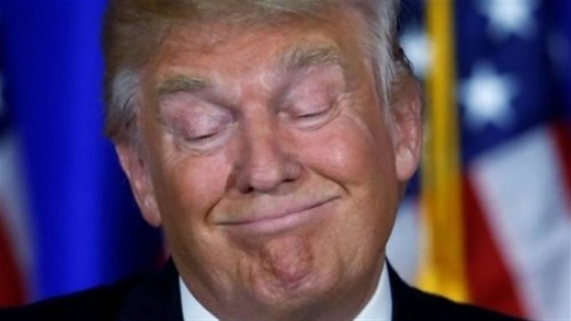 الرئيس الأمريكي دونالد