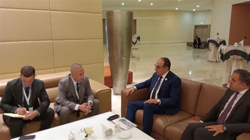 قطاع الاعمال 