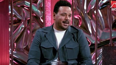 مصطفى غريب: أنا «حريف كورة» ولا أخشى منافسة رمضان 2026 