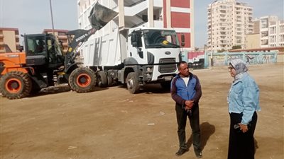 حي الأربعين يكثف حملات النظافة ورفع الاشغالات والتعديات والتراكمات بالشوارع 