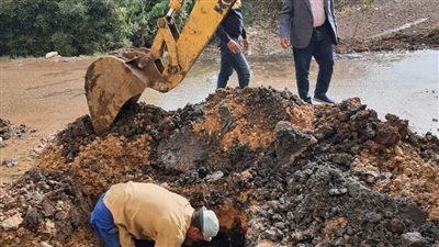 تحرك عاجل لمجلس مدينة شبين الكوم لإصلاح كسرين مفاجئين بخطوط المياه الرئيسية