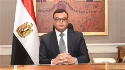 وزير الإسكان يتابع أعمال تطوير الطرق والمرافق بالمناطق الصناعية بعدد من المدن