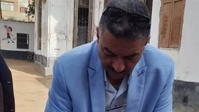 مدير عام تعليم نجع حمادي يؤكد ضرورة تواصل الإدارات المدرسية مع أولياء الأمور