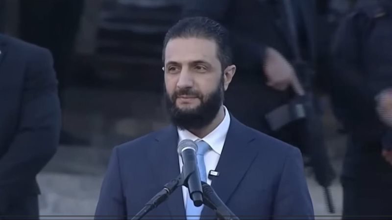 أحمد الشرع أثناء