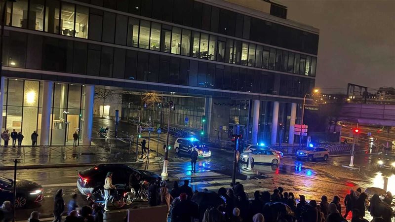 إخلاء التليفزيون