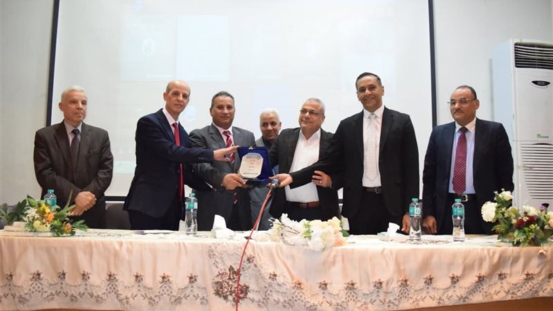 جانب من حضور الدكتور