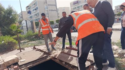 رئيس مياه الشرب بالقناة يشدد على تكثيف التطهير ورفع كفاءة محطات الصرف ببورسعيد