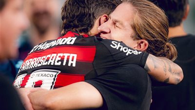 مشروع فلامنجو يزدهر| فيليبي لويس يكتب التاريخ ويطير بنسر البرازيل نحو العالمية