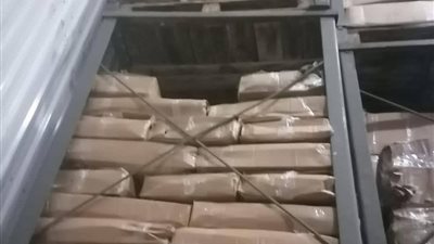 ضبط 5.6 طن جمبري وأسماك وكاليماري وبطارخ مجهولة المصدر بدمياط