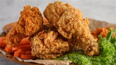 طريقة عمل الدجاج الكريسبي في البيت… طعم مقرمش ولا أروع 	