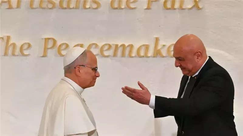 الرئيس اللبناني وبابا