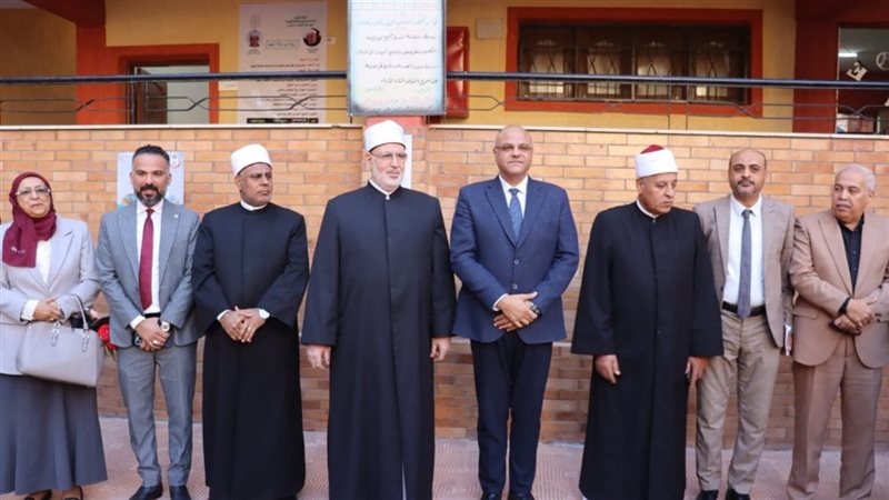 محافظ القليوبية وقيادات