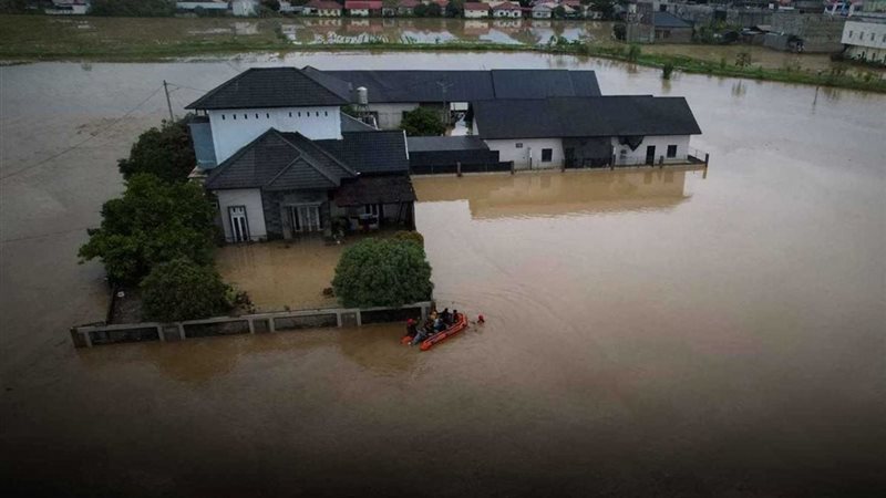 فيضانات إندونيسيا