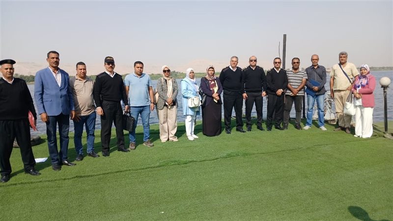 اللجنه المنفذة 