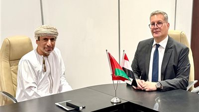  مصر وعمان يبحثان زيادة حجم اعمال الشركات المصرية في السوق العماني 
