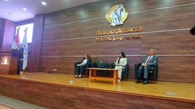 محافظ القاهرة: تحديات التنمية تحتم علينا أن نسرع الخطى في ملف حماية المرأة