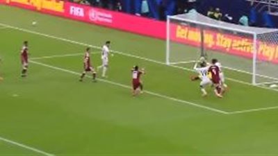 نتيجة وملخص وهدف مباراة قطر ضد فلسطين (0-1) في كأس العرب 2025