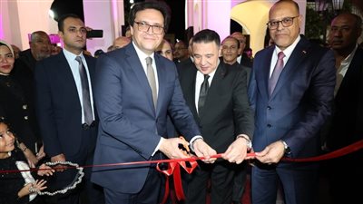 وزير الثقافة يفتتح “قصر ثقافة الغردقة” بعد تطويره ورفع كفاءته