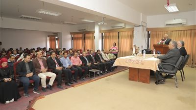  احتفالية كلية التكنولوجيا والتعليم بالسويس بمناسبة الفوز بالمركز الأول للتميز