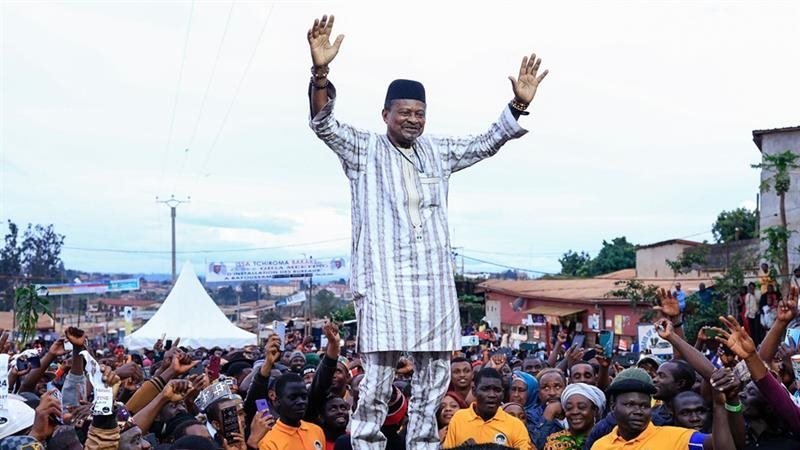 زعيم المعارضة في