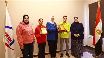 تكريم ثنائي بني سويف لفوزهما بالمسابقة الأفروآسيوية للتكنولوجيا والابتكار