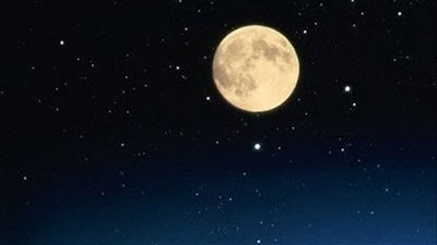 لعشاق ومحبي الفلك.. استعدوا لـ