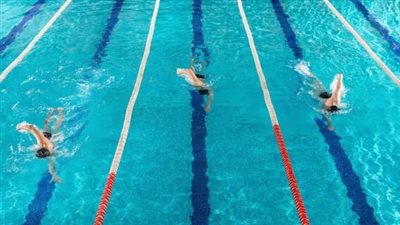 تعرض للإغماء .. اتحاد السباحة يطمئن على السباح يوسف محمد بعد نقله إلى المستشفى