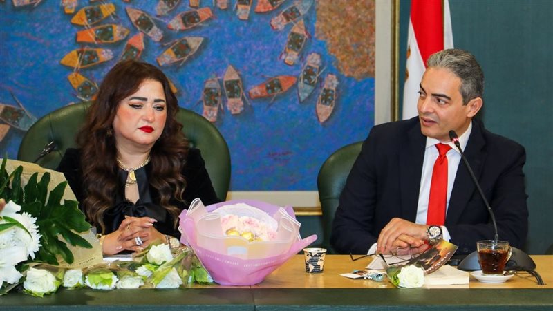 جانب من الندوة