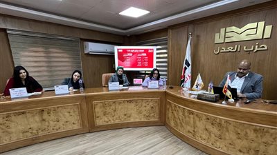 غرفة العمليات المركزية بحزب العدل تواصل متابعتها الحية لإعادة الانتخابات 