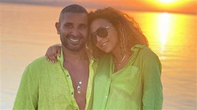 أحمد سعد يدعم زوجته علياء بسيوني بعد تكريمها في Mema : أجدع زوجة وأم