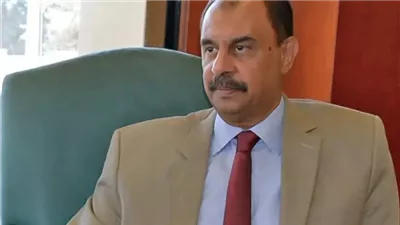 محافظ سوهاج: رصدنا تجاوزات فردية.. والإقبال ملحوظ طوال اليوم