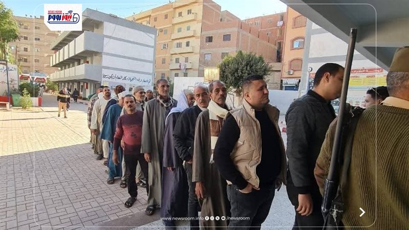 من أمام اللجان الأنتخابية