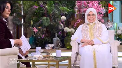 ياسمين الحصري: والدتي كانت دائمًا تحرص على تعليمي رغم أنها لم تكمل دراستها